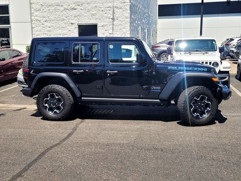 Used 2022 Jeep Wrangler Unlimited Rubicon 4xe w/ Cold Weather Group AWD/4WD image 3