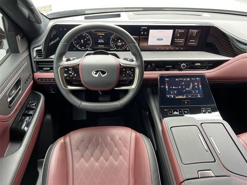 Used 2025 INFINITI QX80 Autograph w/ Premium Cargo Package image 20