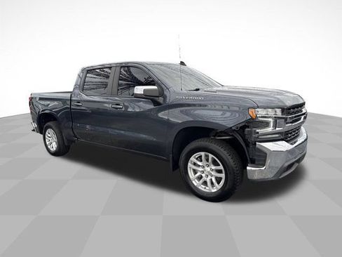 Used 2021 Chevrolet Silverado 1500 LT RWD image 3
