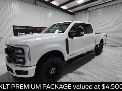 New 2026 Ford F250 XLT w/ XLT Premium Package image 4
