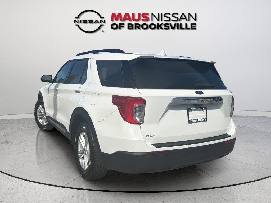 Used 2023 Ford Explorer XLT RWD image 8