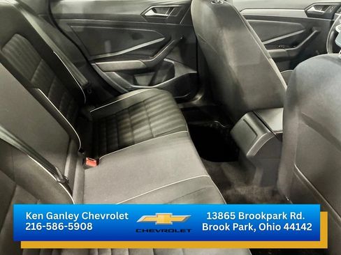 Used 2024 Volkswagen Jetta Sport FWD image 18