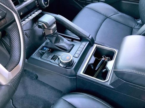 Used 2025 Toyota Tacoma Limited image 16