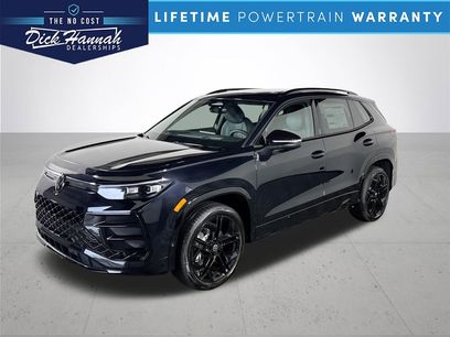 New 2025 Volkswagen Tiguan SE R-Line