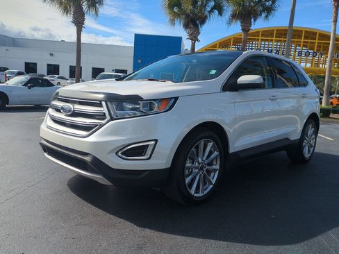 Used 2018 Ford Edge Titanium w/ Equipment Group 301A image 8
