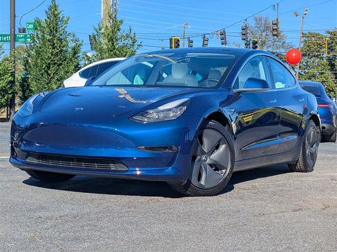 Used 2019 Tesla Model 3 Long Range image 2