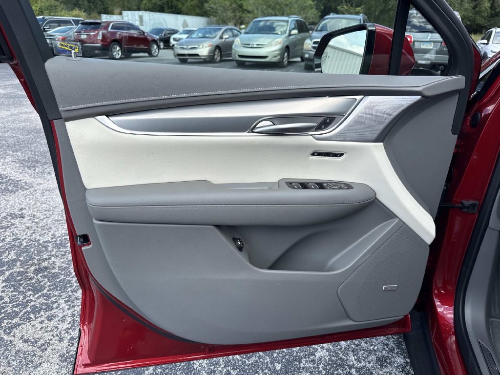 New 2026 Cadillac XT5 Premium Luxury FWD image 18
