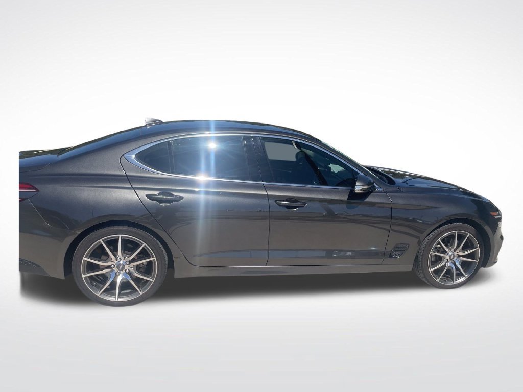 Used 2023 Genesis G70 2.0T AWD/4WD image 10