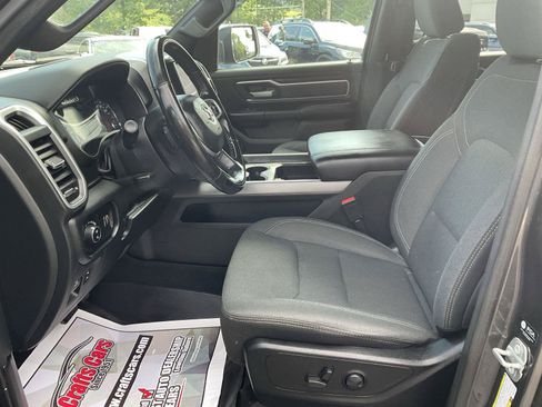 Used 2022 RAM 1500 Big Horn AWD/4WD image 10