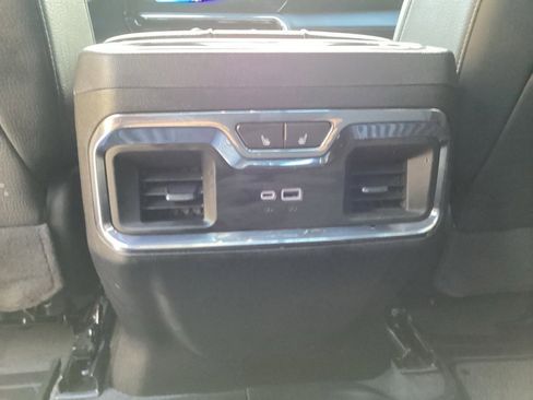 Used 2024 GMC Sierra 2500 Denali w/ Denali Reserve Package image 40