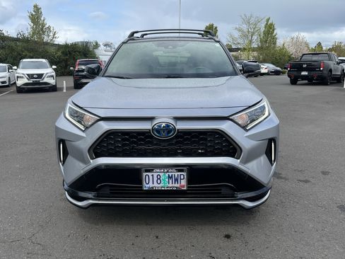 Used 2021 Toyota RAV4 XSE w/ Weather Package image 8