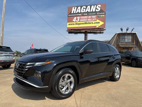 Used 2022 Hyundai Tucson SEL w/ Cargo Package image 1