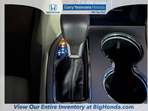 Used 2017 Jeep Grand Cherokee Overland w/ Jeep Active Safety Group image 20