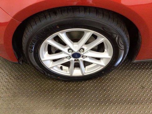 Used 2018 Ford Focus SE image 23