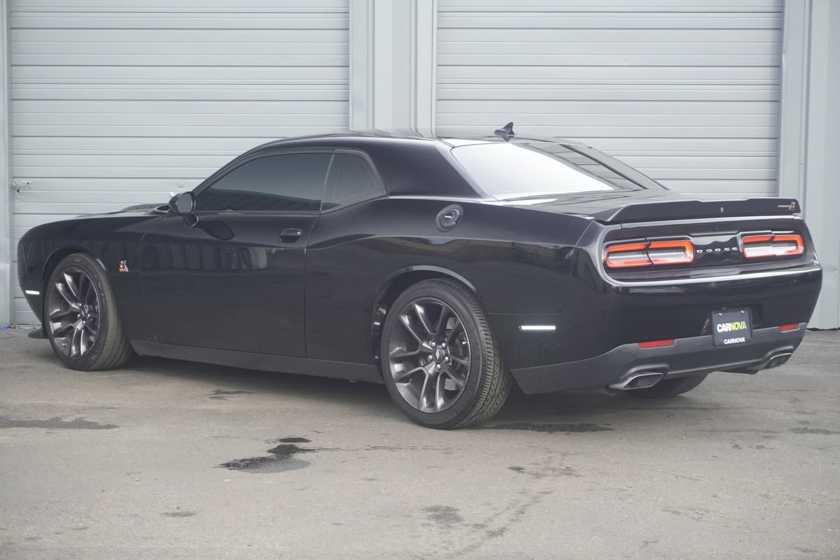 Used 2021 Dodge Challenger R/T Scat Pack RWD image 3