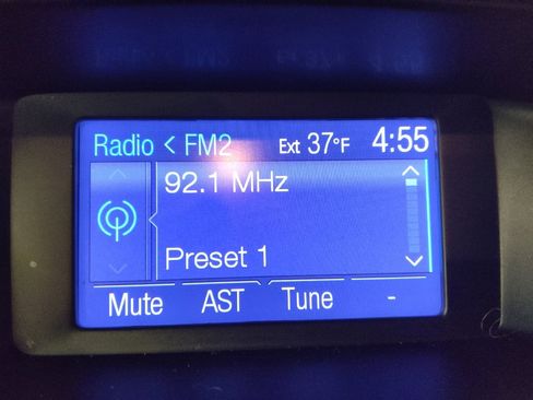 Used 2013 Ford Focus SE image 25