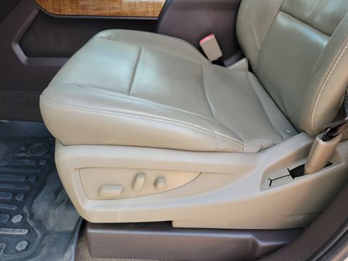 Used 2017 GMC Sierra 1500 SLT w/ SLT Premium Package image 5