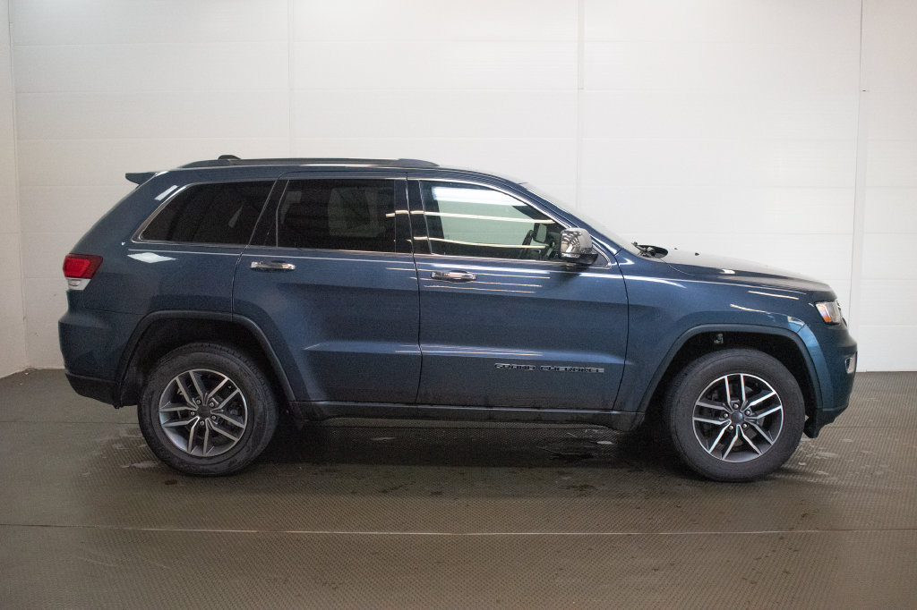 Used 2021 Jeep Grand Cherokee Limited AWD/4WD image 3