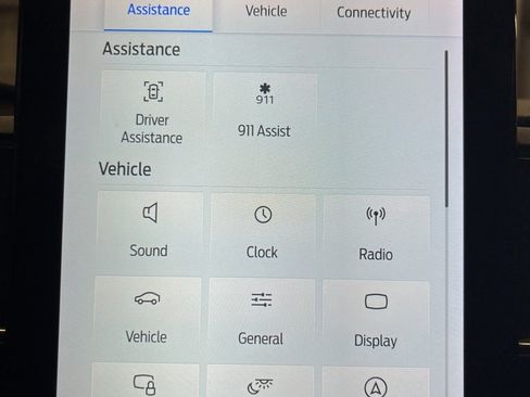 Used 2020 Ford Explorer ST w/ ST Street Pack image 21