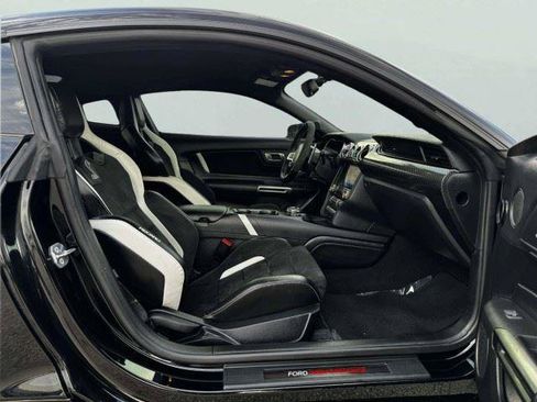 Used 2021 Ford Mustang Shelby GT500 w/ Carbon Fiber Track Pack RWD image 41