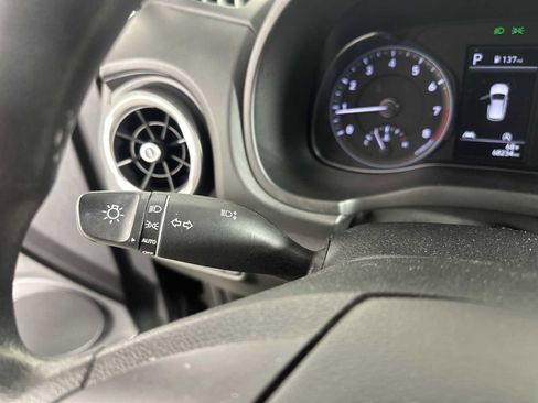 Used 2023 Hyundai Kona SEL image 23