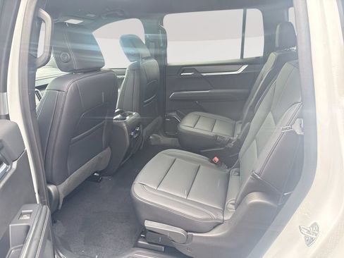 New 2027 GMC Acadia Elevation w/ Black Edition AWD/4WD image 25