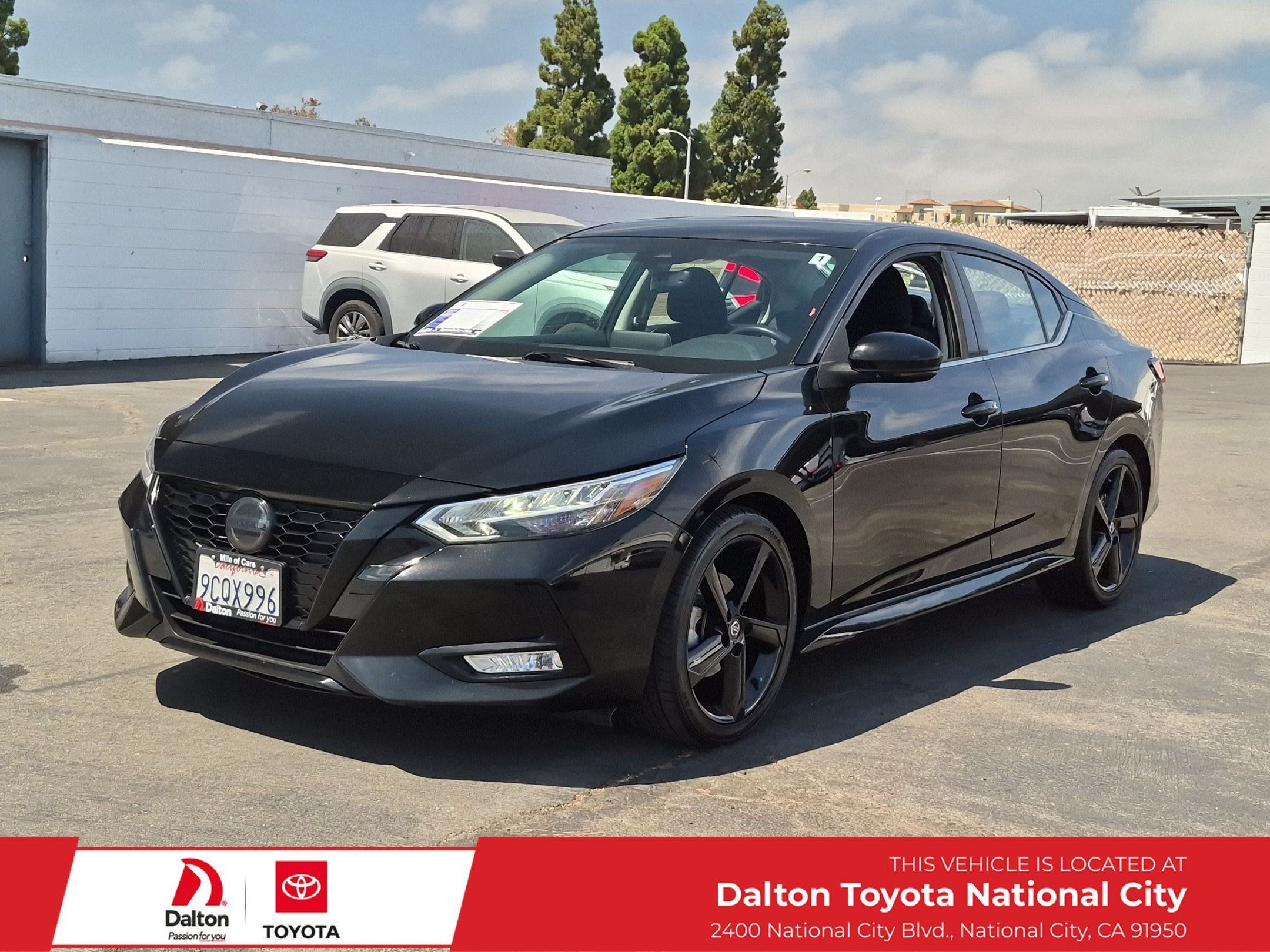 Used 2022 Nissan Sentra SR w/ Midnight Edition FWD image 1