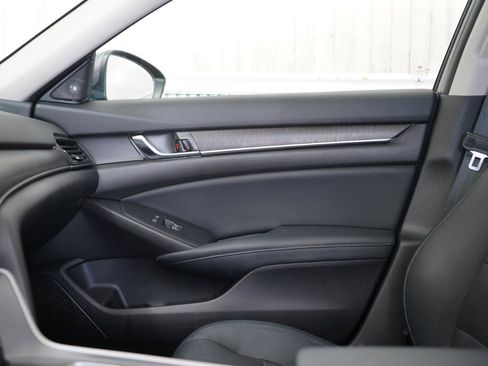Used 2018 Honda Accord EX-L image 35