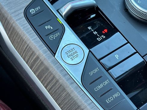 Used 2025 BMW 330i Sedan RWD image 16