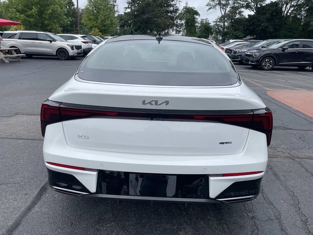 New 2026 Kia K5 GT-Line w/ GT-Line Premium Package FWD image 3