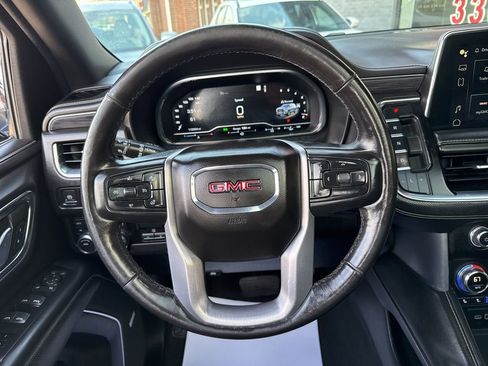 Used 2022 GMC Yukon XL SLT w/ SLT Premium Package image 34