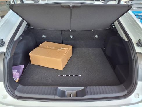 New 2026 Toyota Prius Plug-In Hybrid image 7