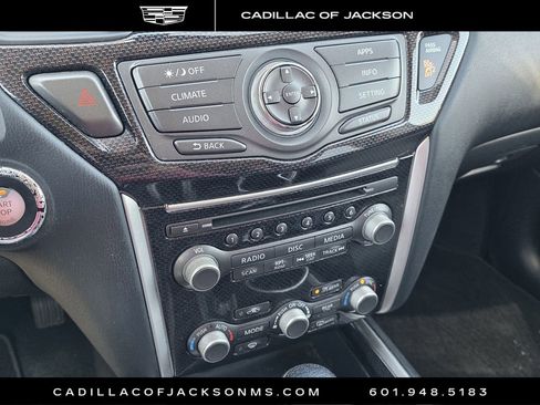 Used 2020 Nissan Pathfinder SV w/ Rock Creek Edition image 15