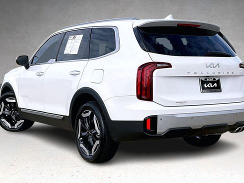 Used 2024 Kia Telluride S w/ S Sunroof Package image 4