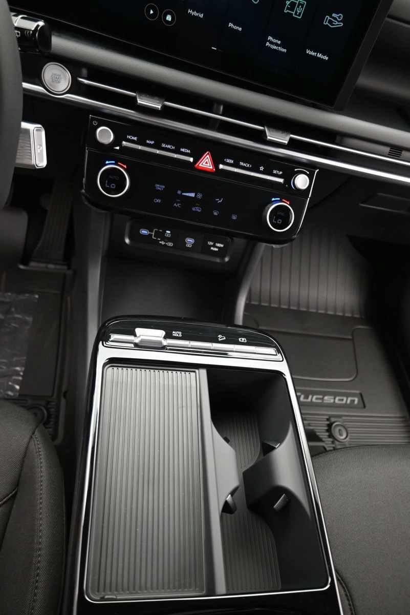 New 2026 Hyundai Tucson Blue SE FWD image 22