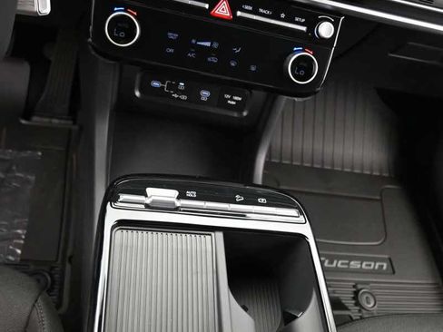 New 2026 Hyundai Tucson Blue SE FWD image 22