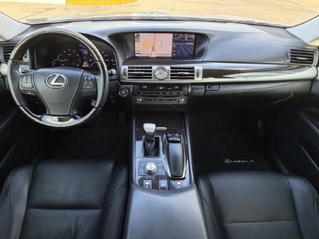 Used 2014 Lexus LS 460 L RWD image 12