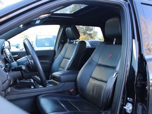 Used 2022 Dodge Durango R/T w/ Blacktop Package image 6
