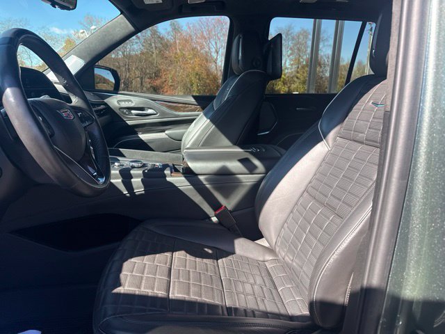 Used 2024 Cadillac Escalade Sport Platinum AWD/4WD image 11