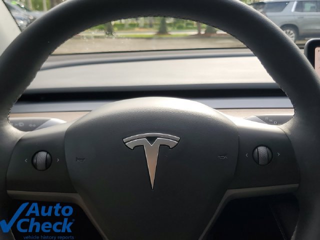 Used 2023 Tesla Model Y Long Range AWD/4WD image 19
