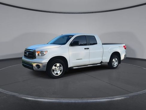 Used 2011 Toyota Tundra 4x4 Double Cab w/ TRD Off-Road Pkg image 4