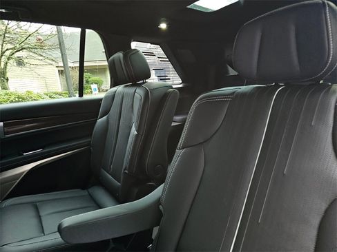 New 2026 Cadillac Vistiq Luxury image 20