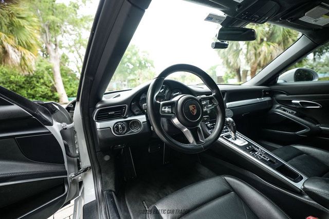 Used 2019 Porsche 911 Carrera RWD image 35