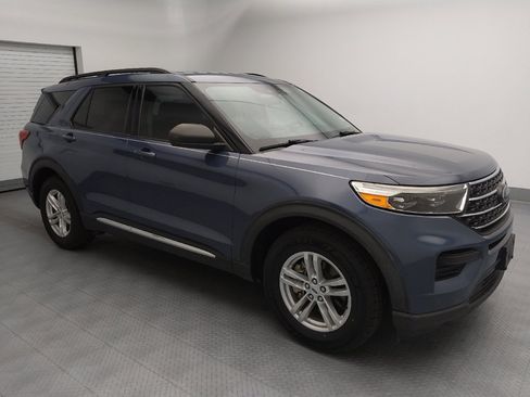 Used 2021 Ford Explorer XLT RWD image 11