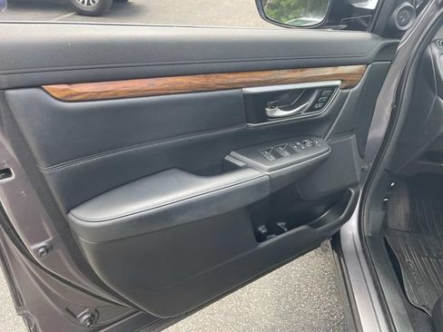 Used 2019 Honda CR-V Touring image 23