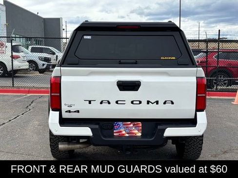 Used 2024 Toyota Tacoma TRD Off-Road w/ TRD Off Road Upgrade Package image 7