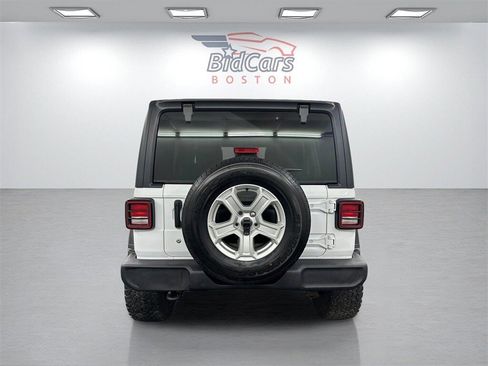 Used 2018 Jeep Wrangler Unlimited Sport S image 5