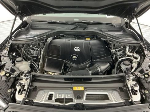 Used 2023 Mercedes-Benz GLC 300 4MATIC image 33