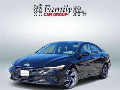 Used 2025 Hyundai Elantra SEL