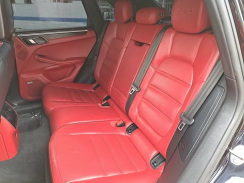 Used 2021 Porsche Macan GTS AWD/4WD image 15